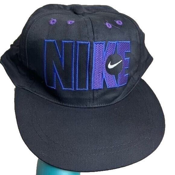 NIKE Purple Black Snapback Hat Adjustable Cap NEW - Picture 1 of 5